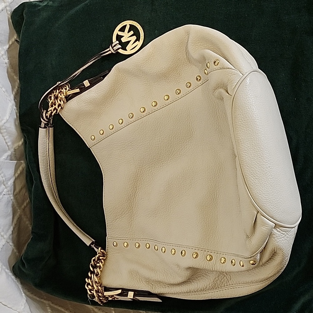 Authentic MK handbag - Picture 2 of 4